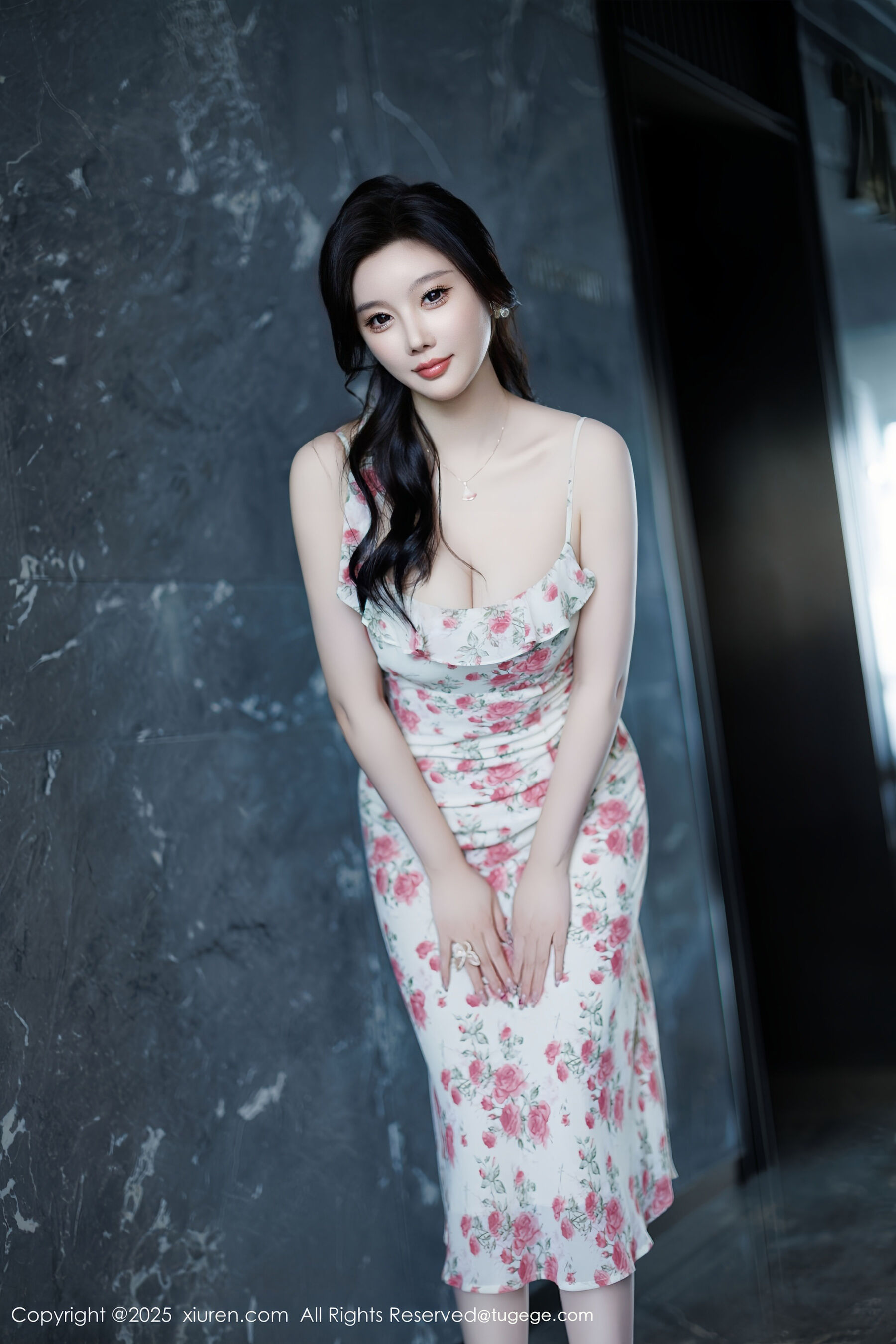 Vol. 10977 杨晨晨(93P) 2/93