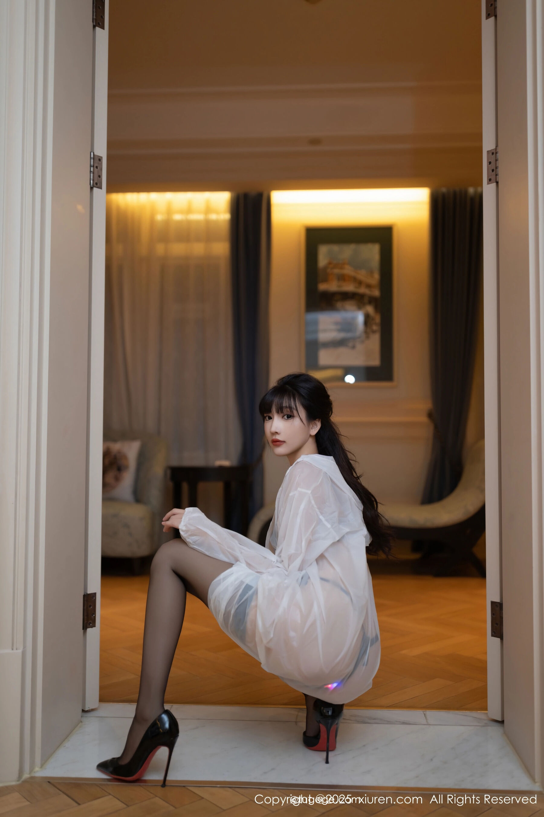 Vol. 09700 陆萱萱(81P) 5/81