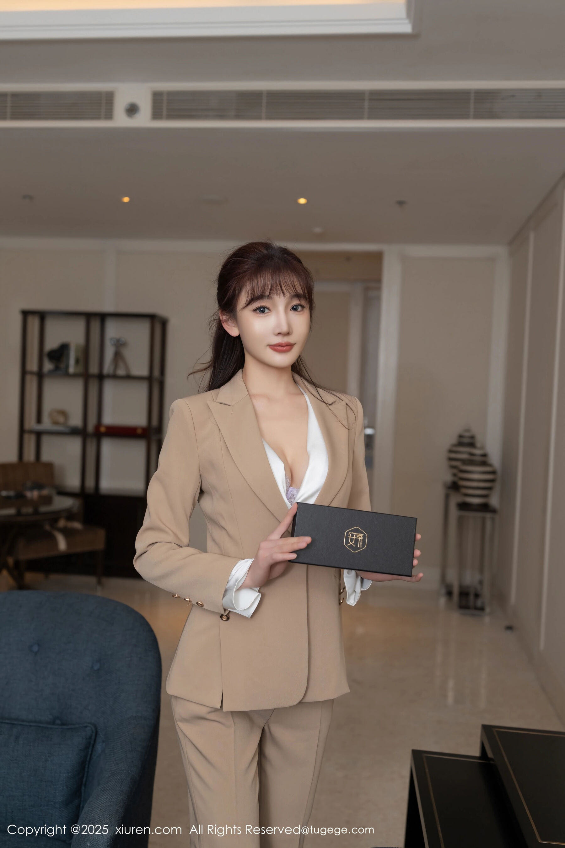 Vol. 09881 陆萱萱(81P) 3/81