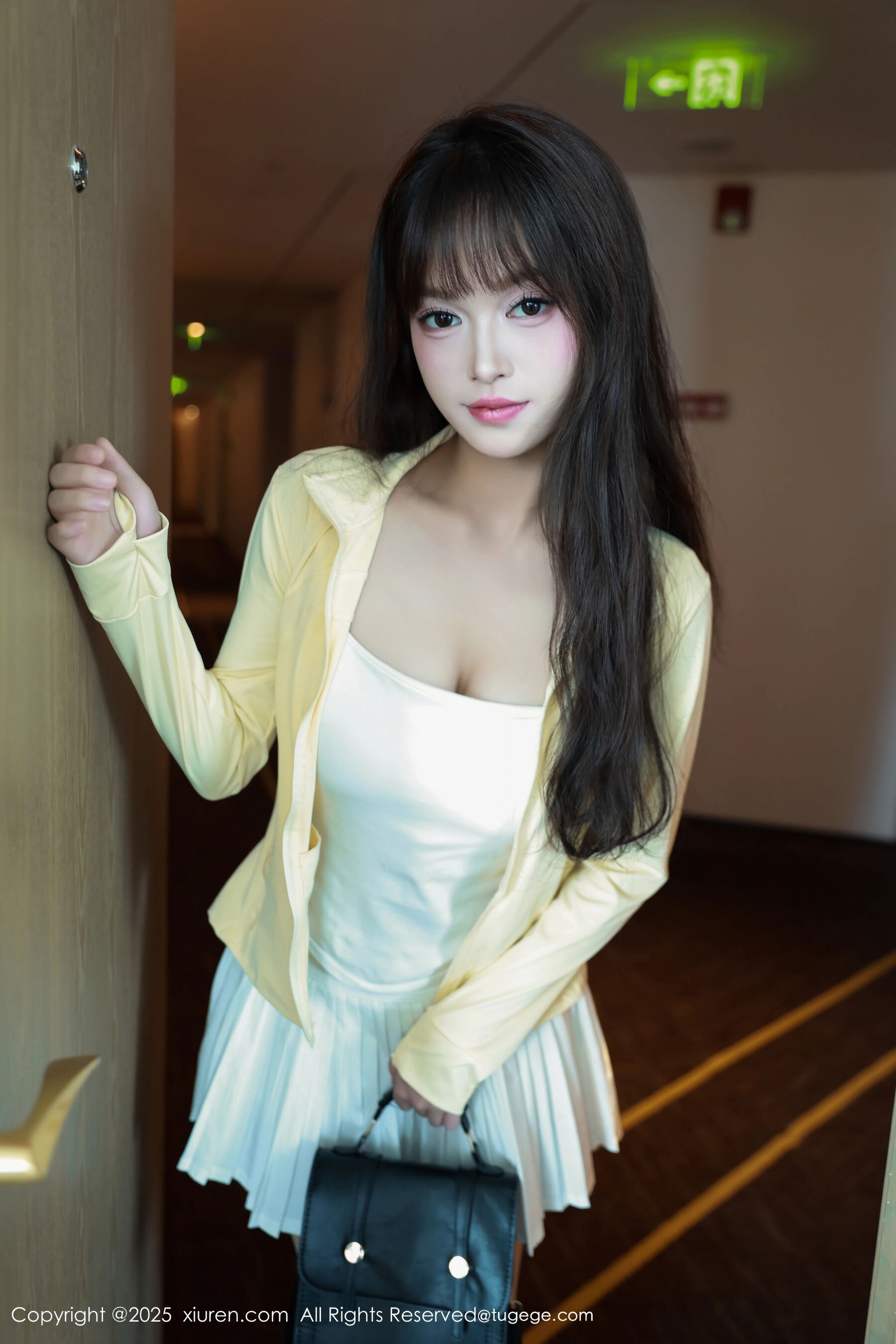 Vol. 10702 糯咪(83P) 4/83