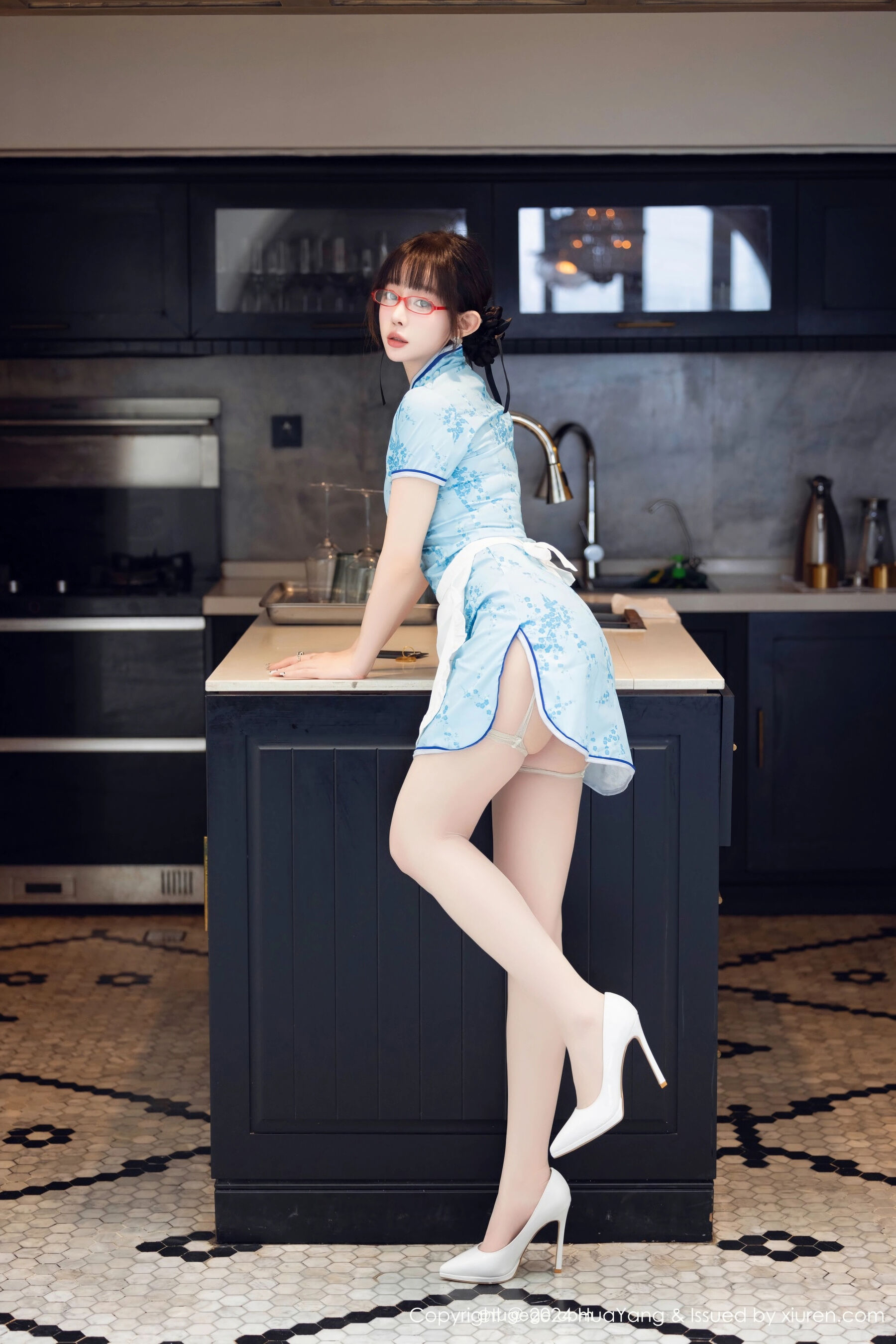 Vol. 0593 王雨纯(94P) 5/94