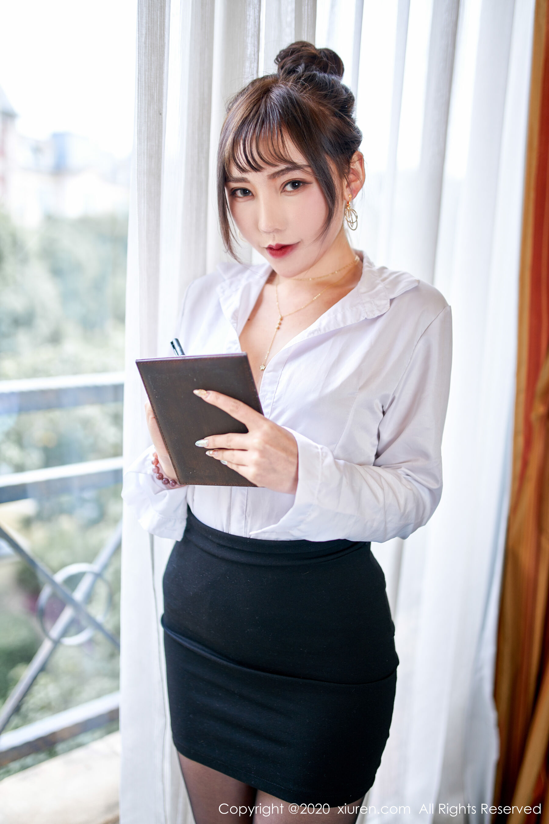 Vol. 01928 柴婉艺Averie(43P) 2/43