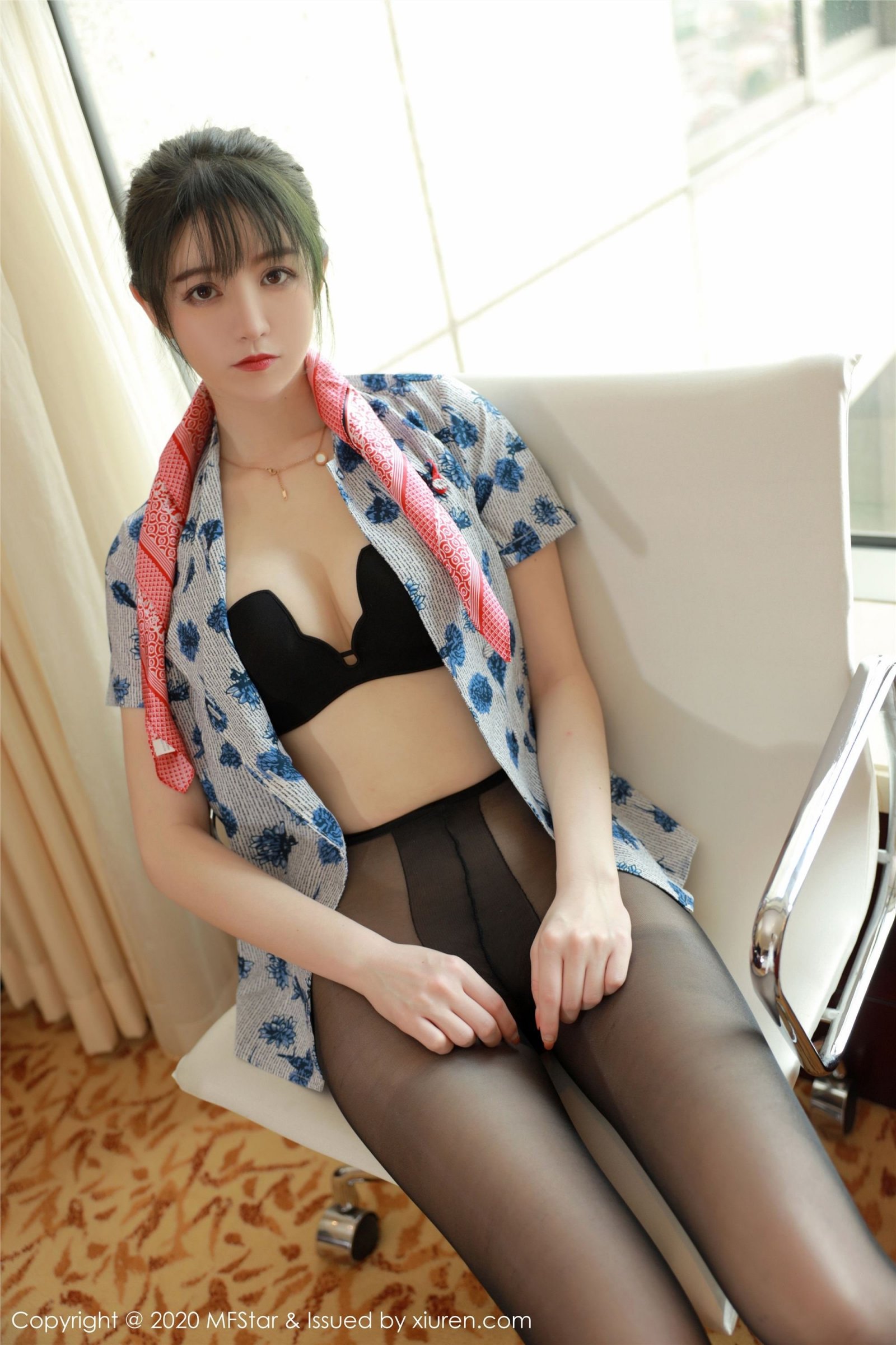Vol. 0317 yoo优优(49P) 2/49