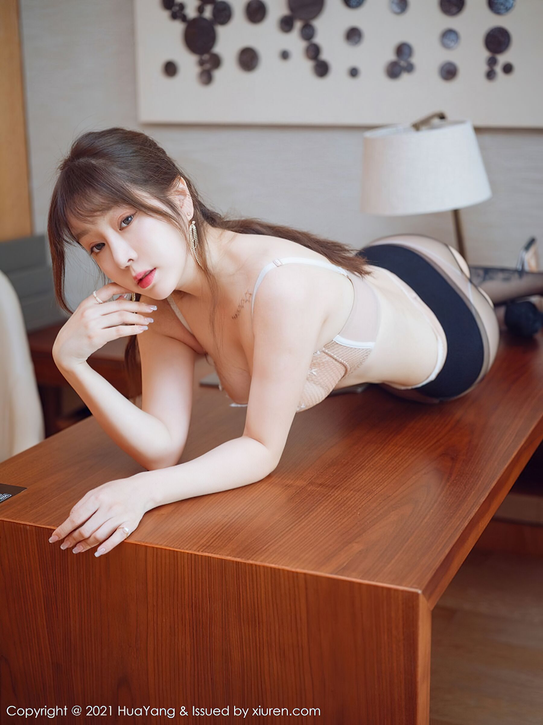 Vol. 0368 王雨纯(55P) 2/55