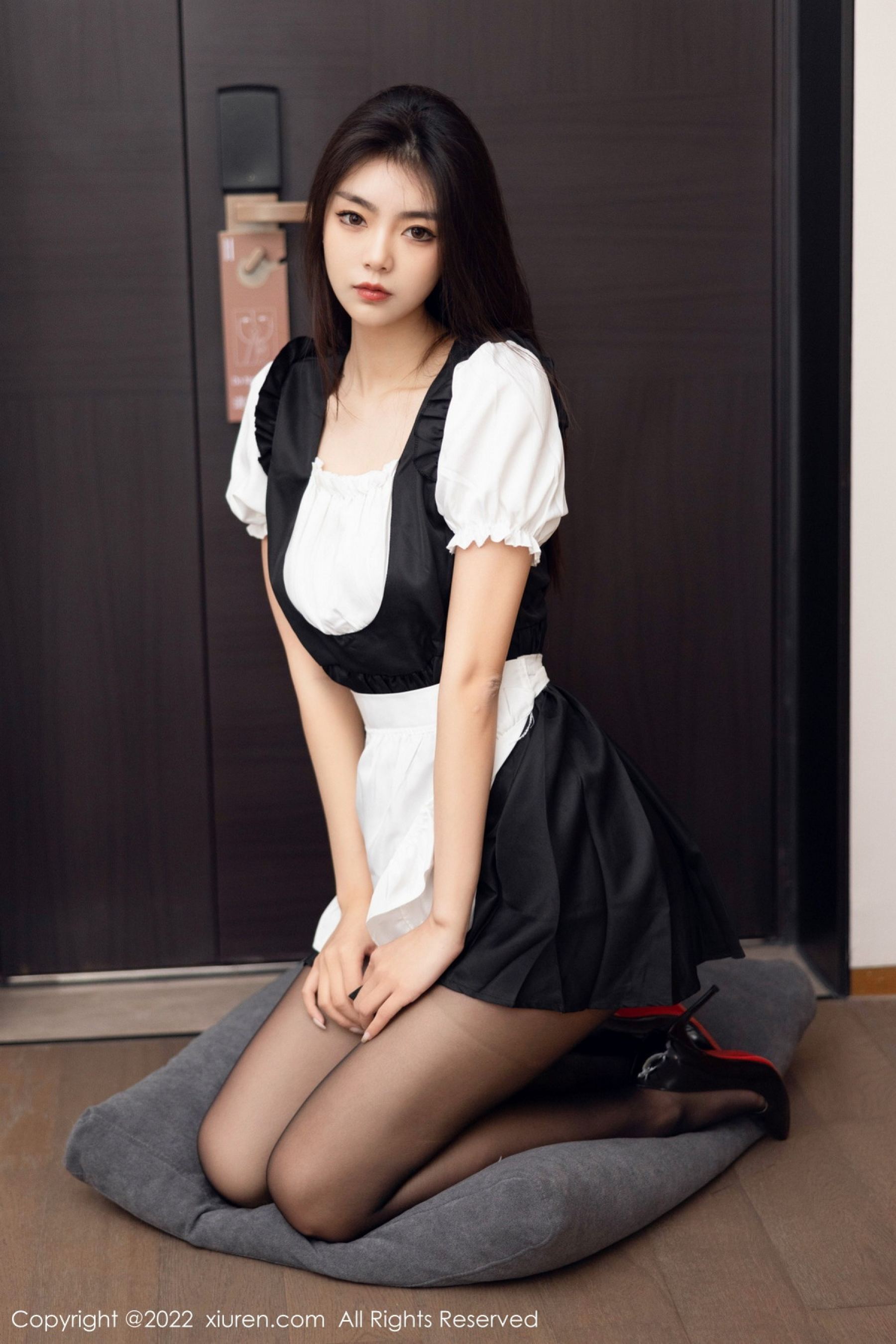 Vol. 05706 可乐Vicky(61P) 3/61