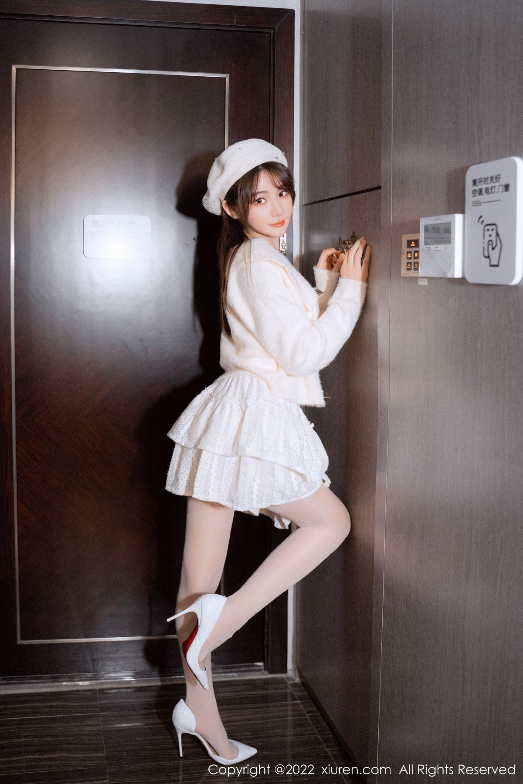 Vol. 06025 婠婠么(69P) 6/69