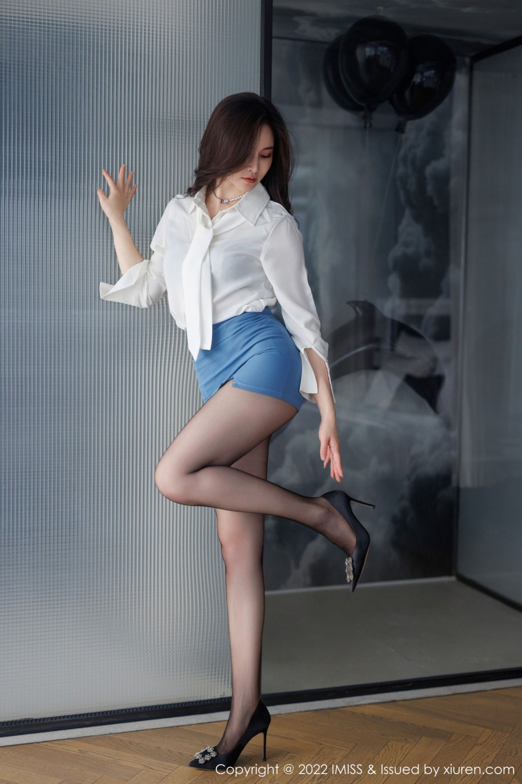 Vol. 0700 Vanessa(69P) 4/69