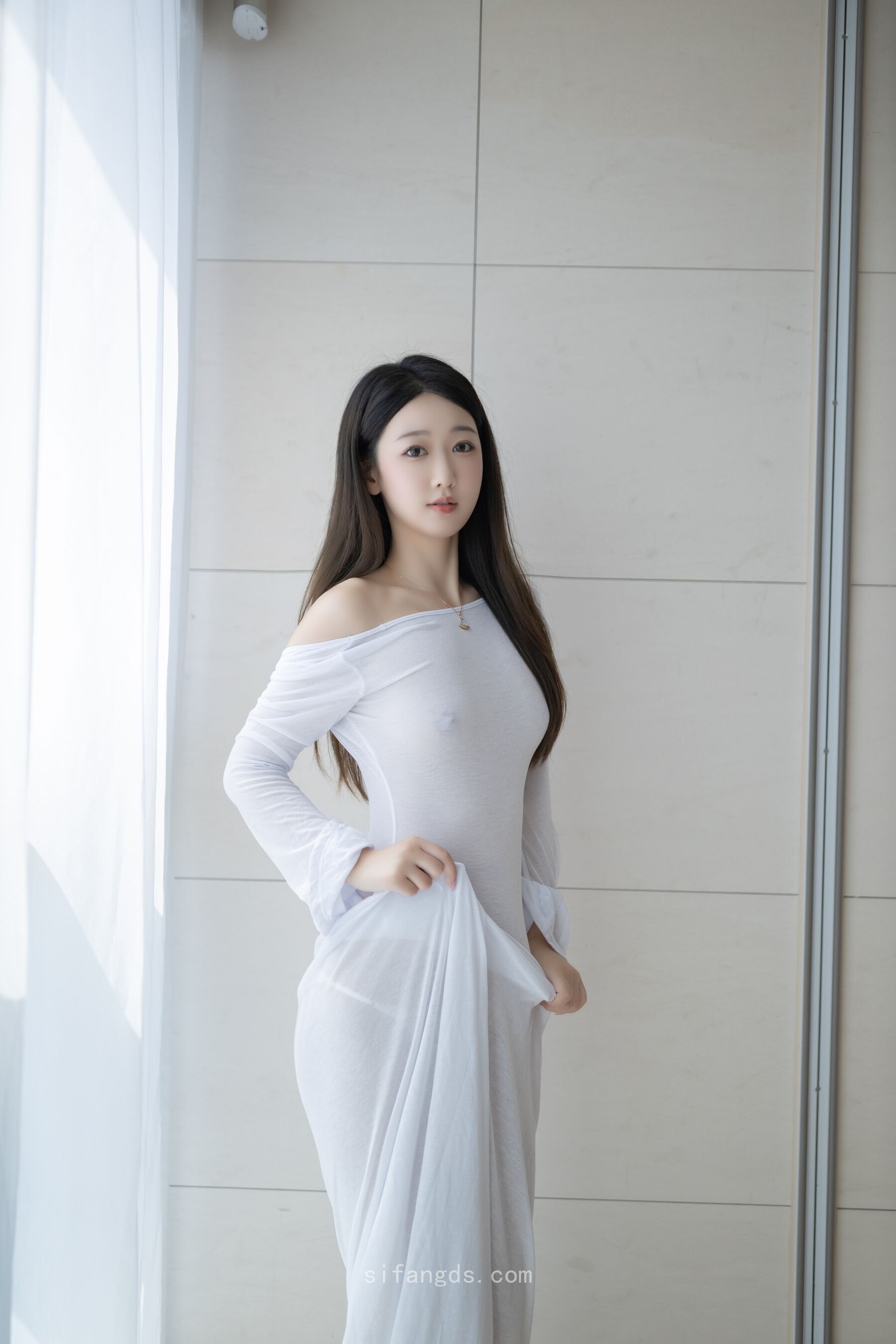 Vol. 9840 唐安琪《私购流出》(93P + 2V) 5/93
