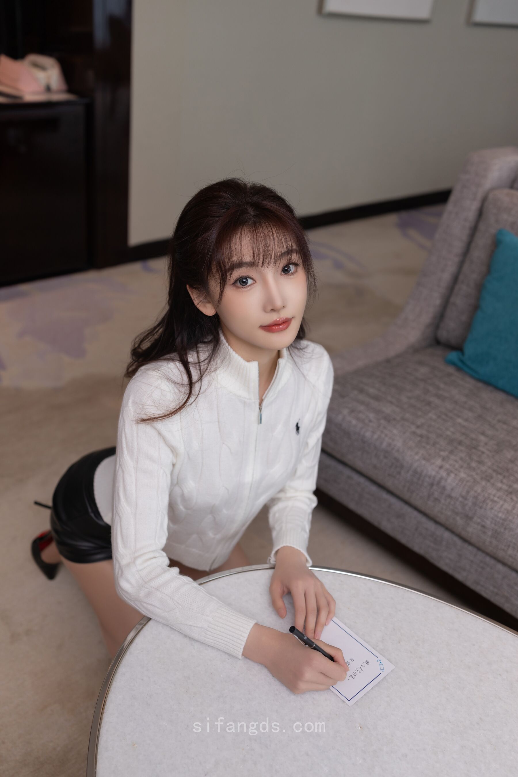 Vol. 9852 陆萱萱《私购流出》(91P + 3V) 5/91