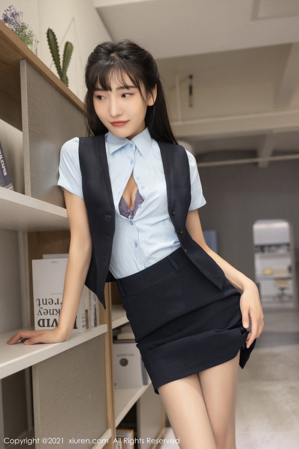 Vol. 03215 陆萱萱(77P) 2/77
