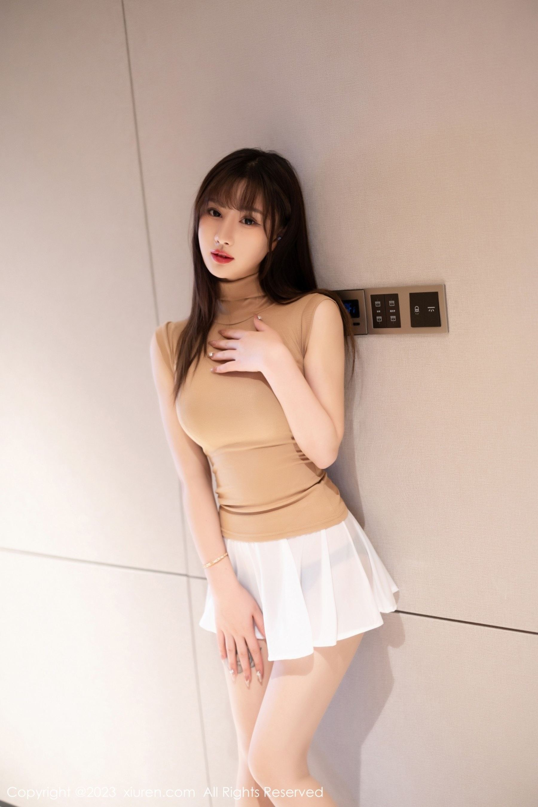 Vol. 07013 张欣欣(83P) 3/83