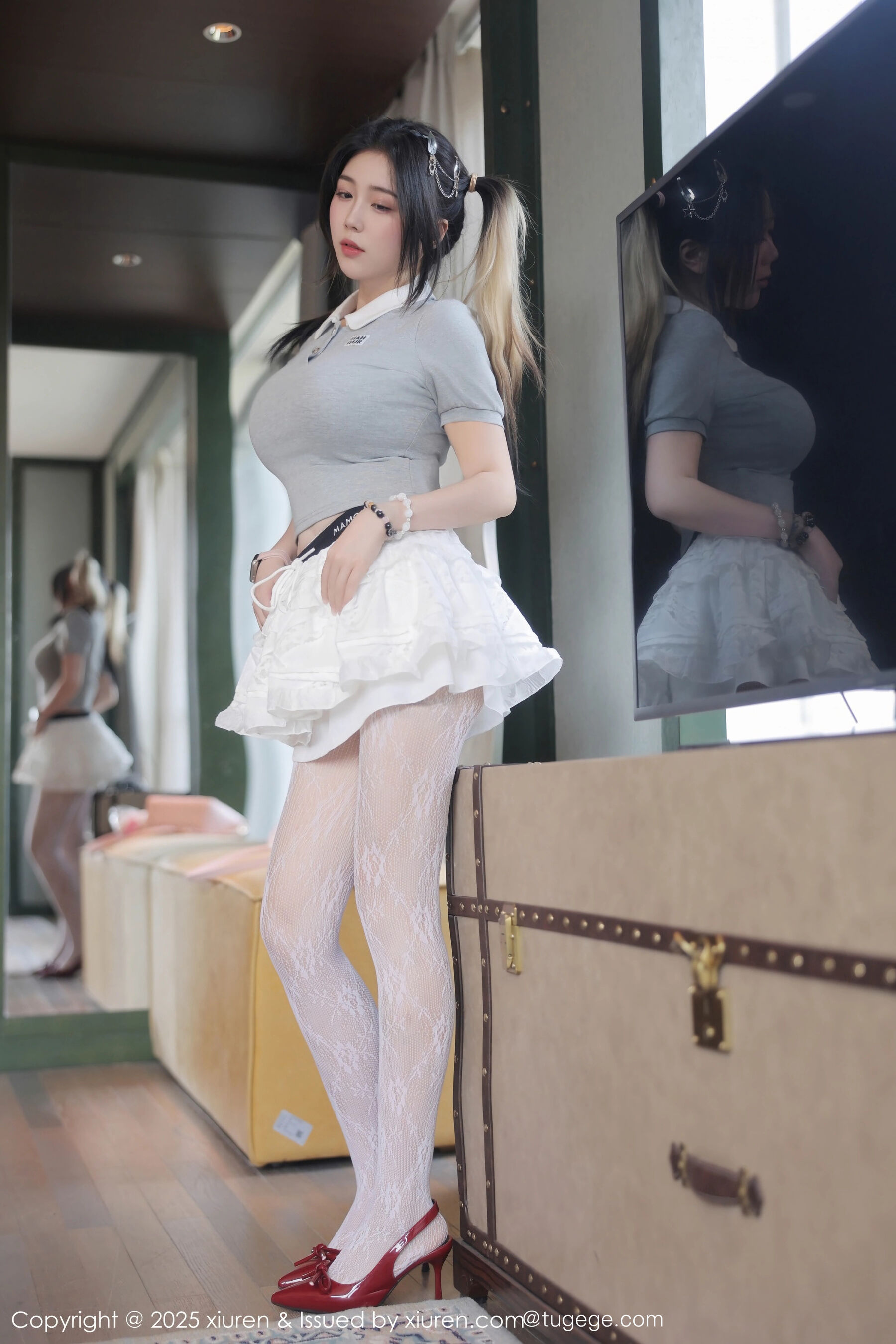 Vol. 10330 诺诺Hsu(61P) 4/61