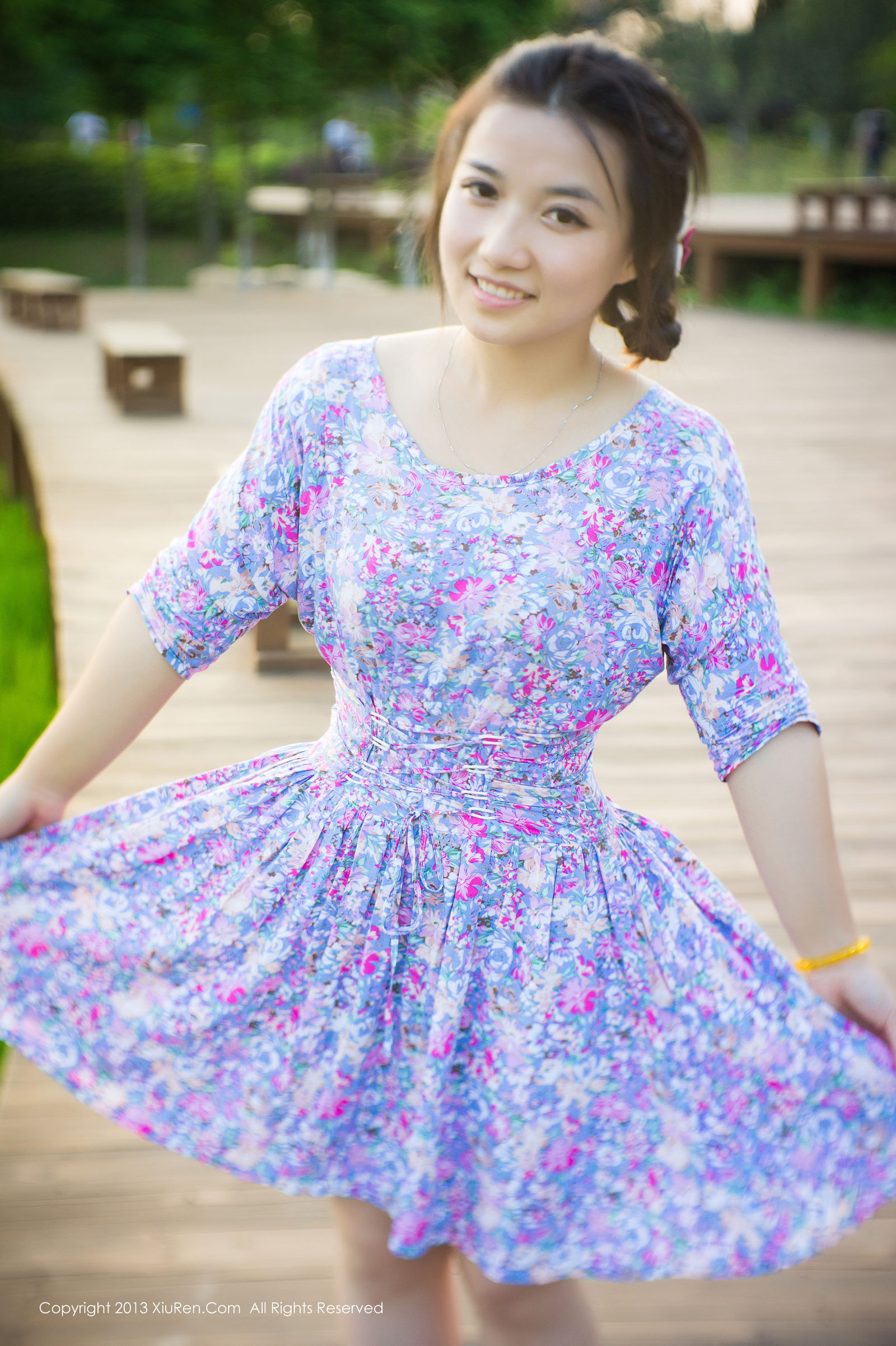Vol. 00053 默漠无荢(100P) 4/100