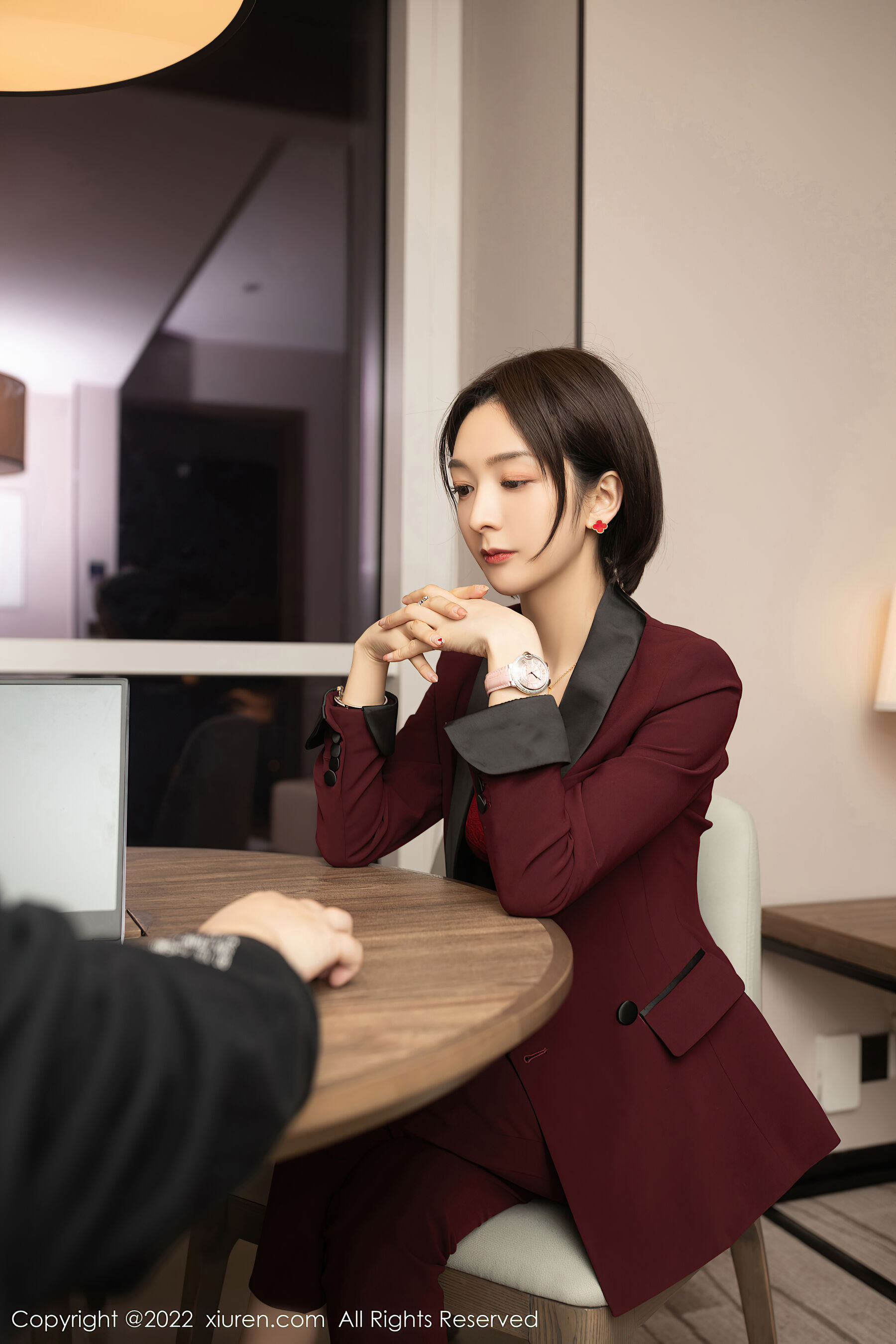 Vol. 05111 Angela00(73P) 3/73