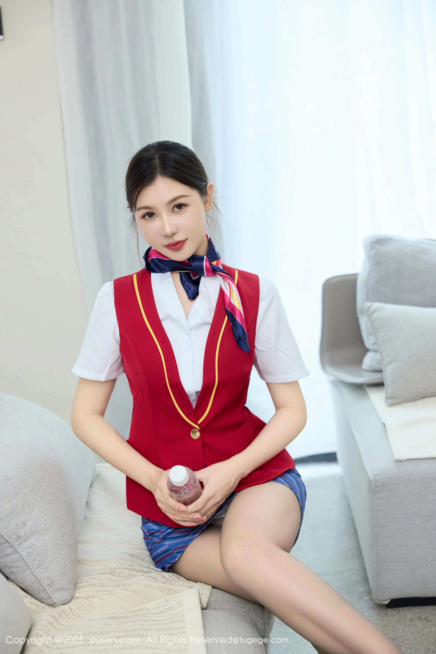 Vol. 10703 尹甜甜(81P) 2/81