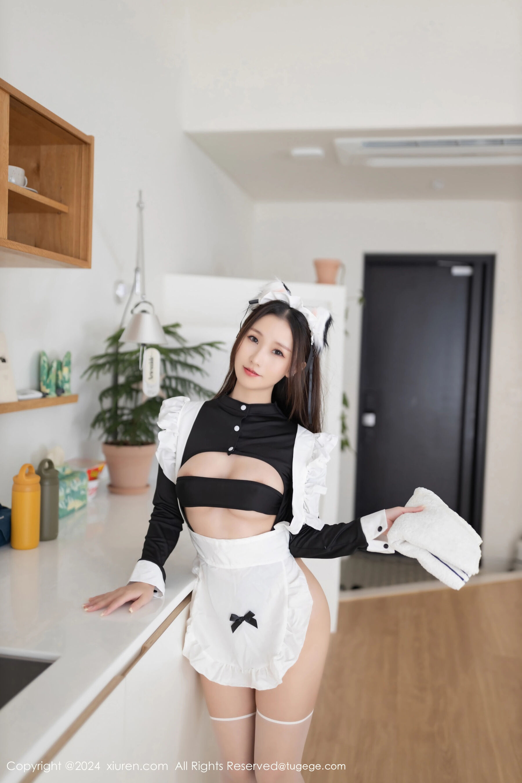 Vol. 09369 杏子Yada(80P) 2/80