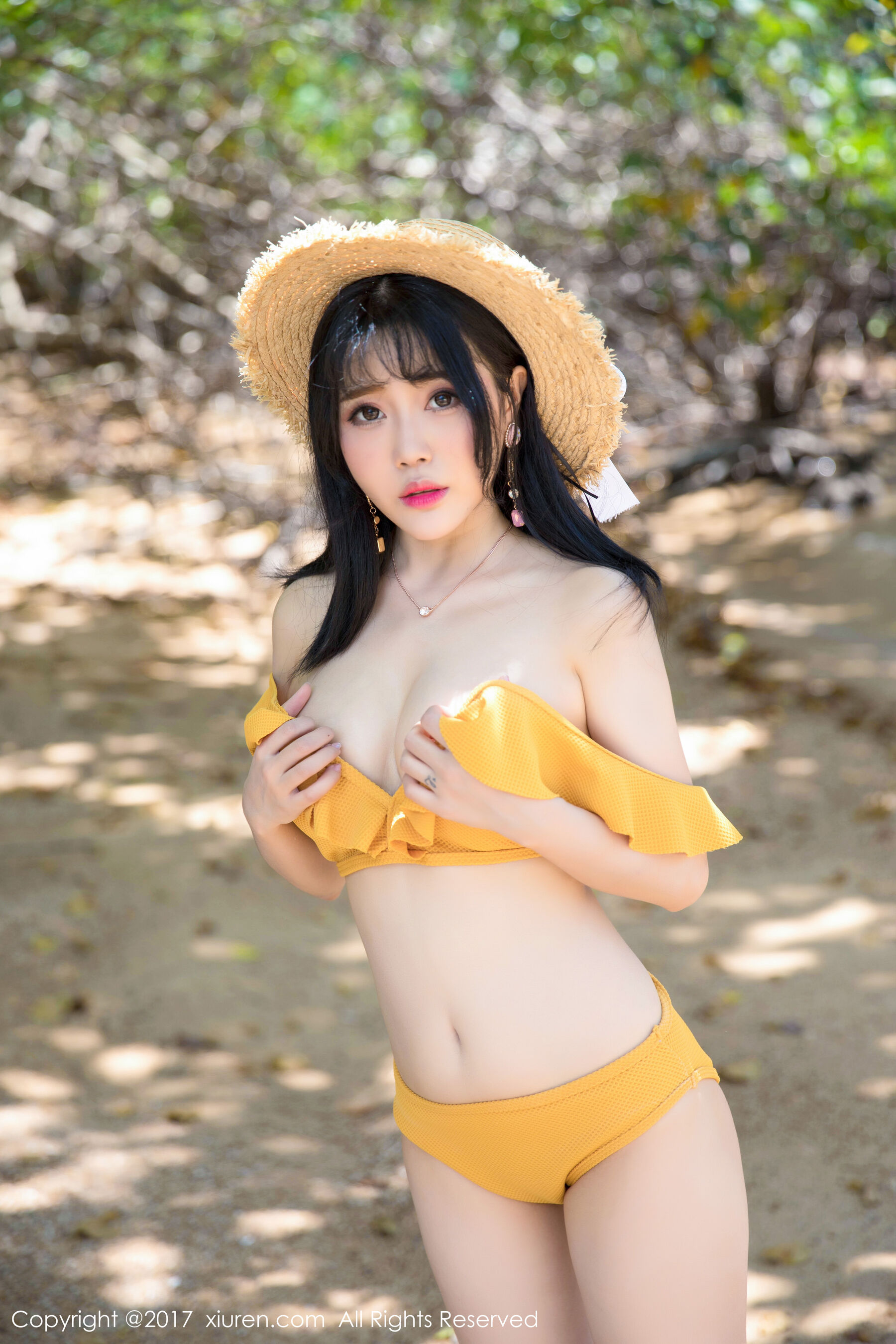 Vol. 00855 兜豆靓Youlina(49P) 2/49