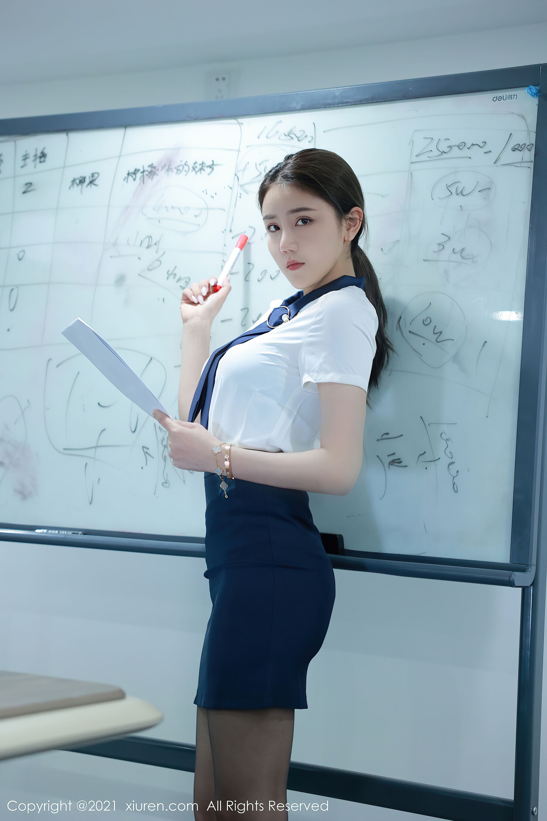 Vol. 03682 夏西CiCi(53P) 5/53