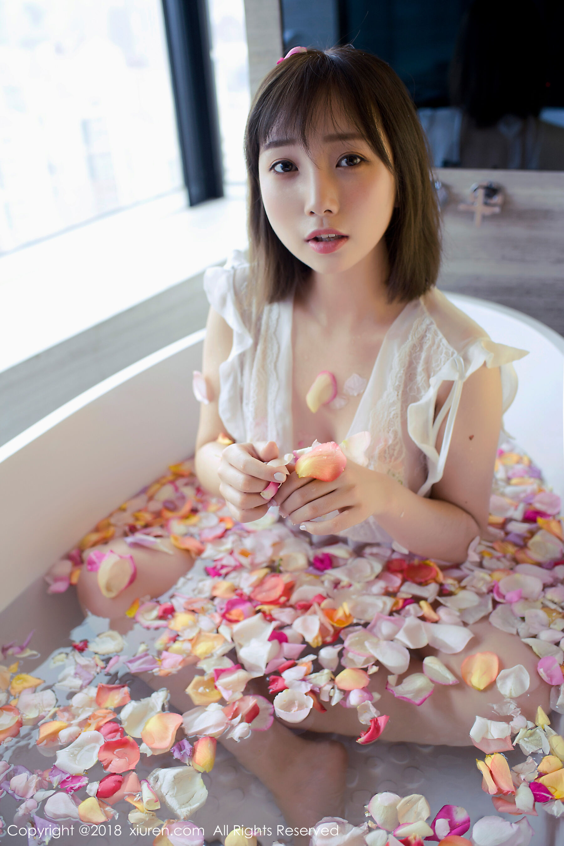 Vol. 00981 枝恩(58P) 2/58