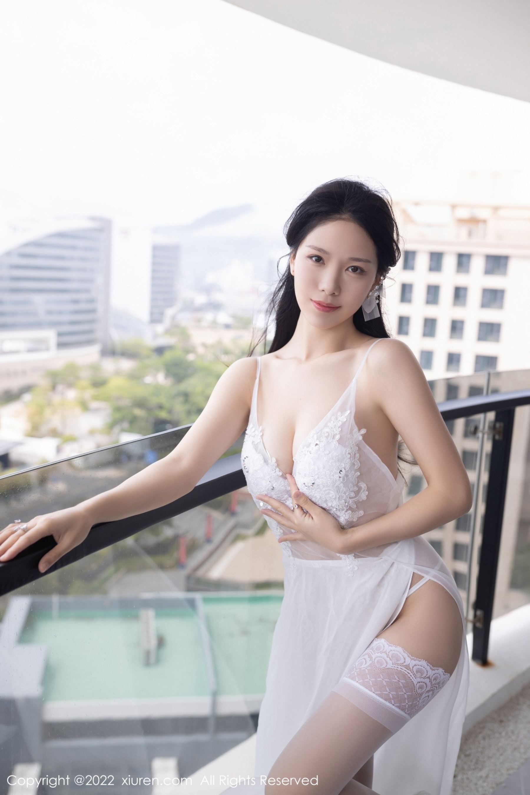 Vol. 05965 利世(81P) 3/81