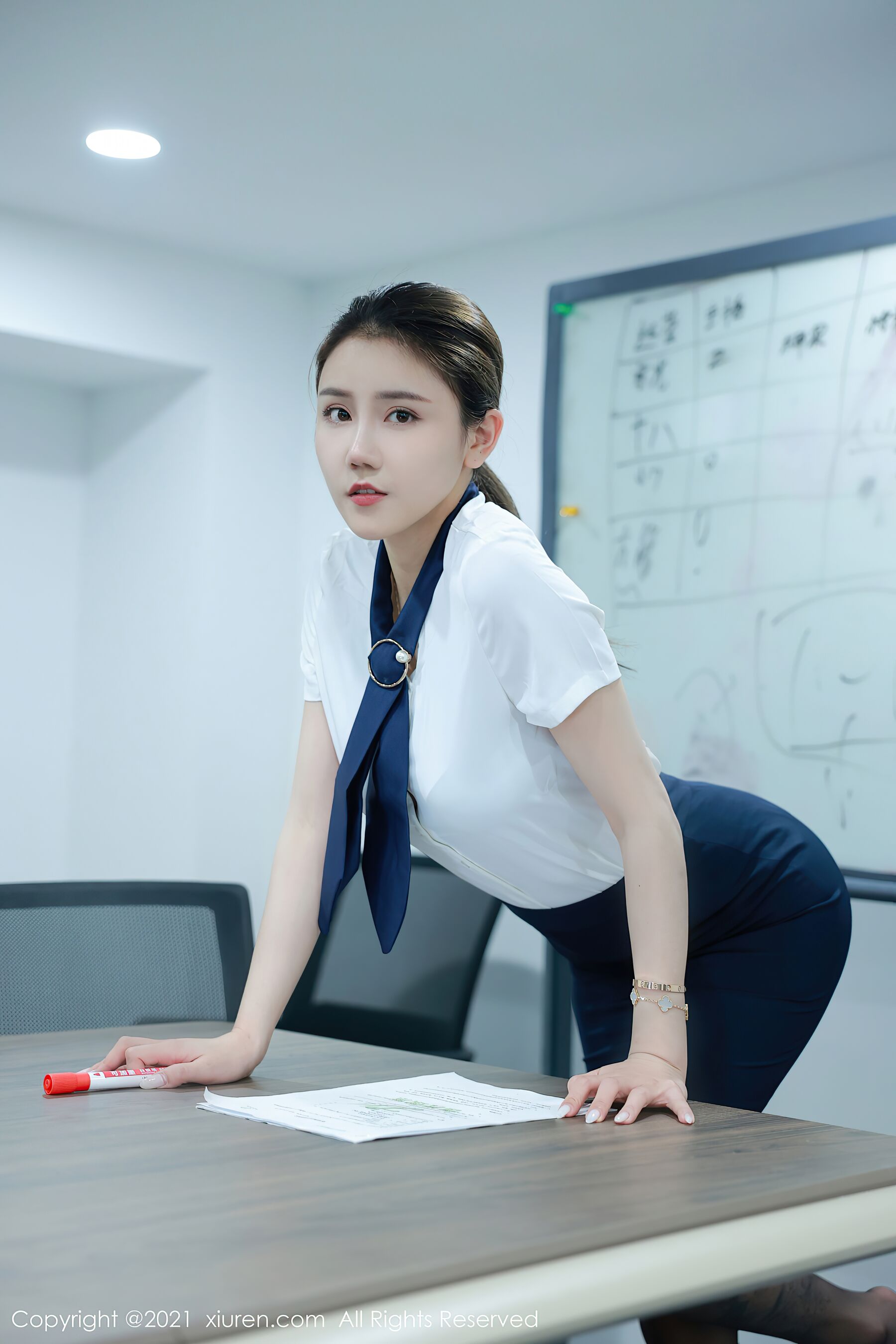 Vol. 03682 夏西CiCi(53P) 6/53