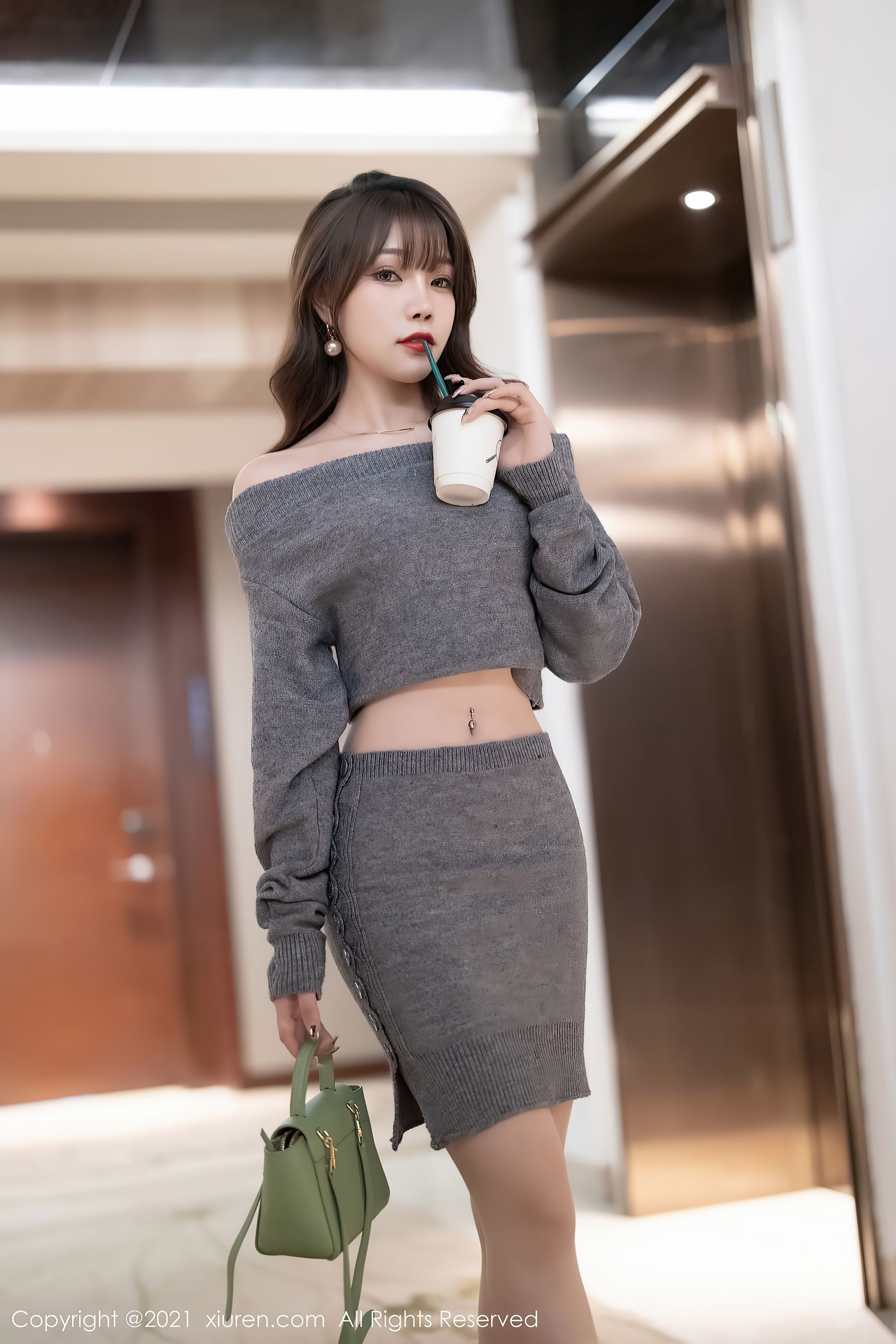 Vol. 04239 芝芝Booty(91P) 3/91