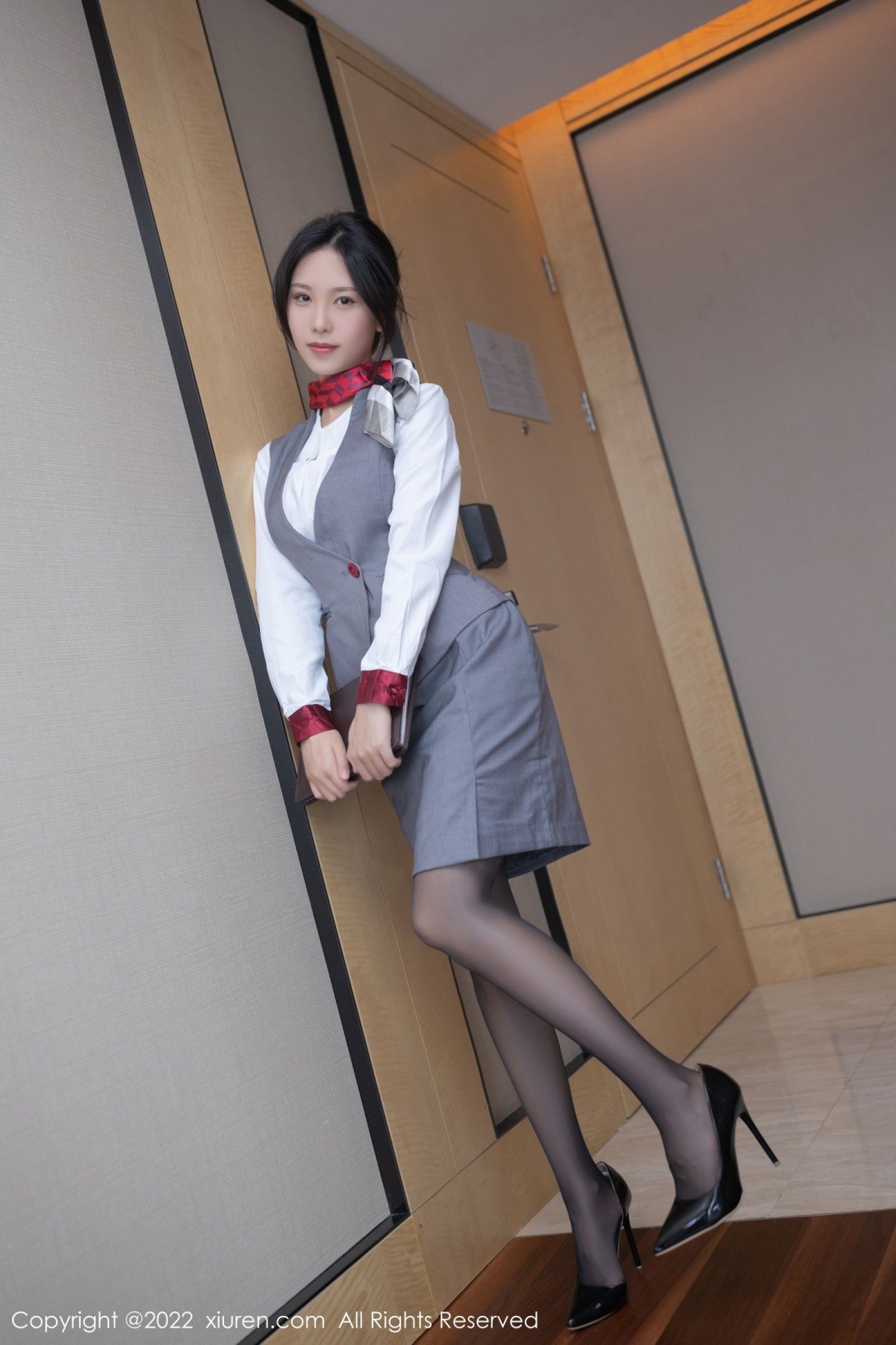 Vol. 05027 利世(84P) 6/84