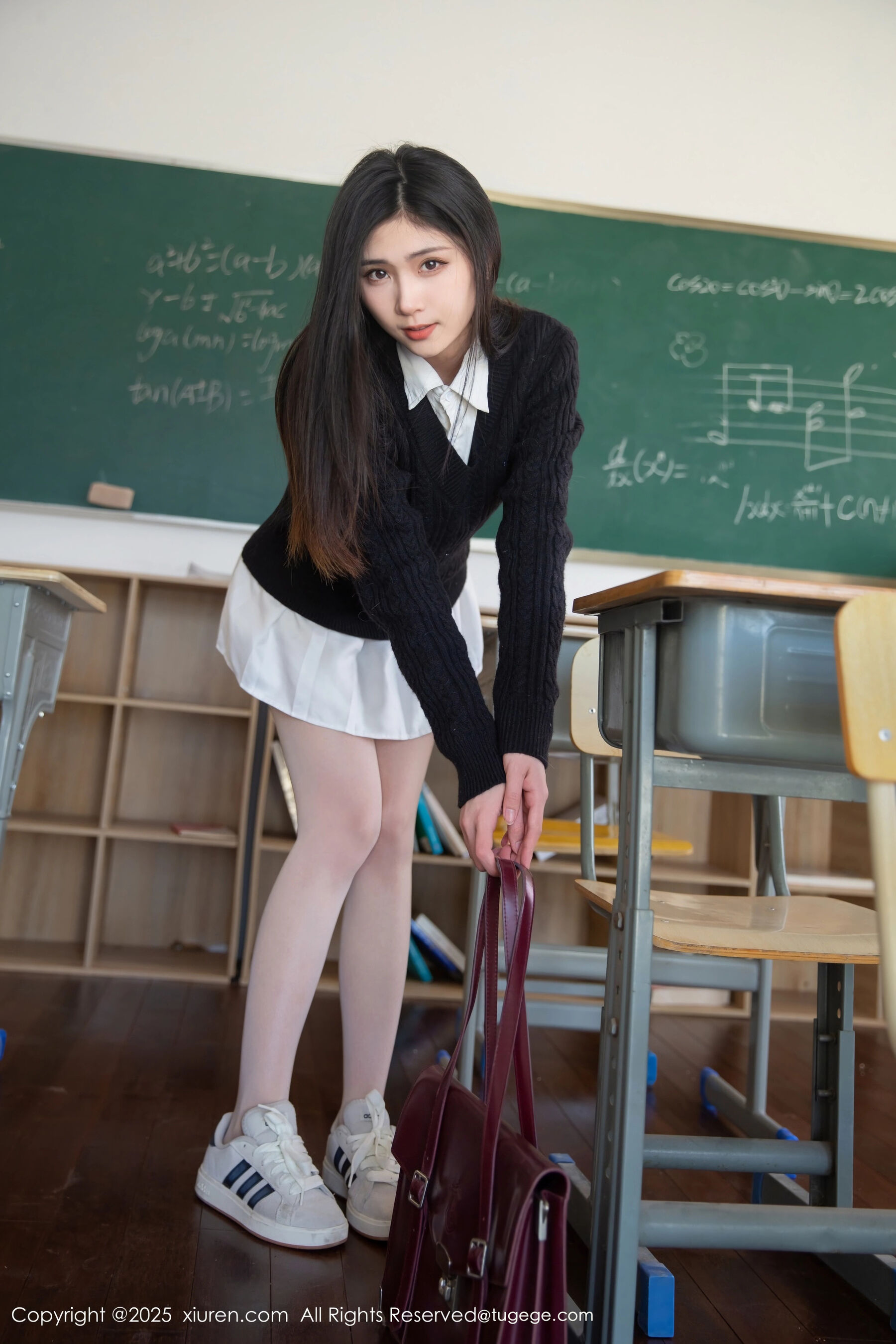 Vol. 10078 刘婷婷(81P) 3/81