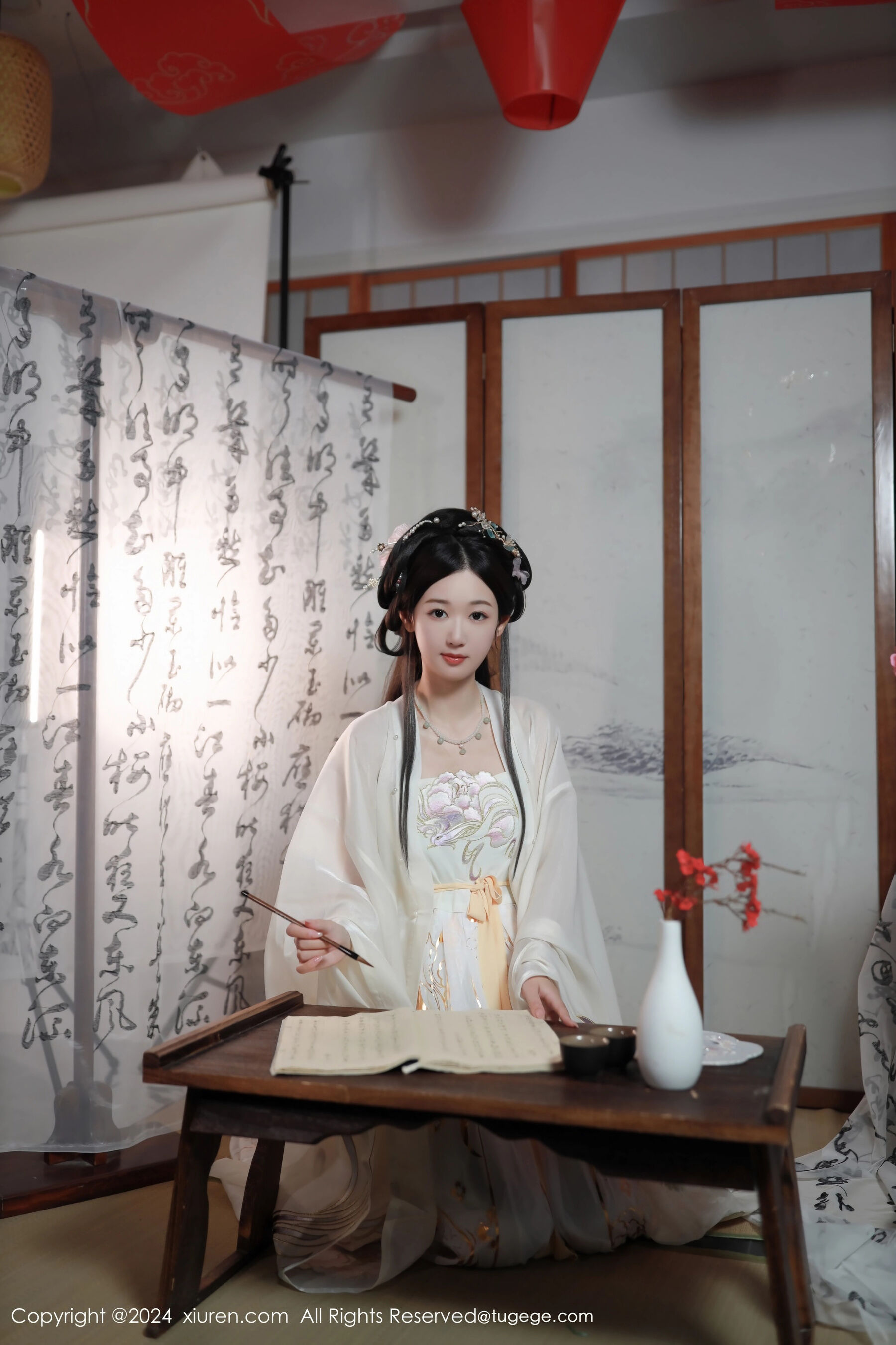 Vol. 08898 唐安琪(82P) 2/82
