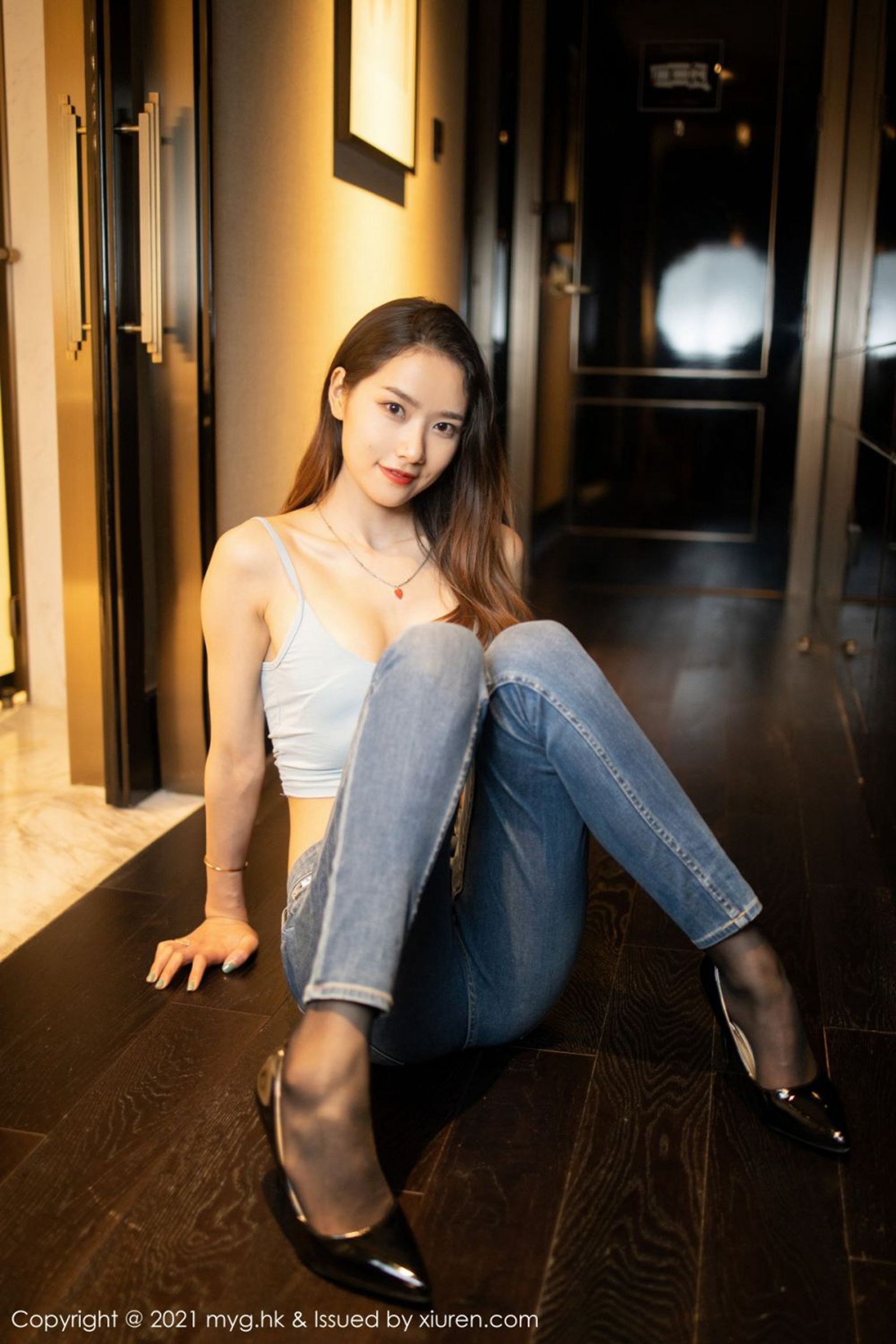 Vol. 0567 方子萱(45P) 2/45