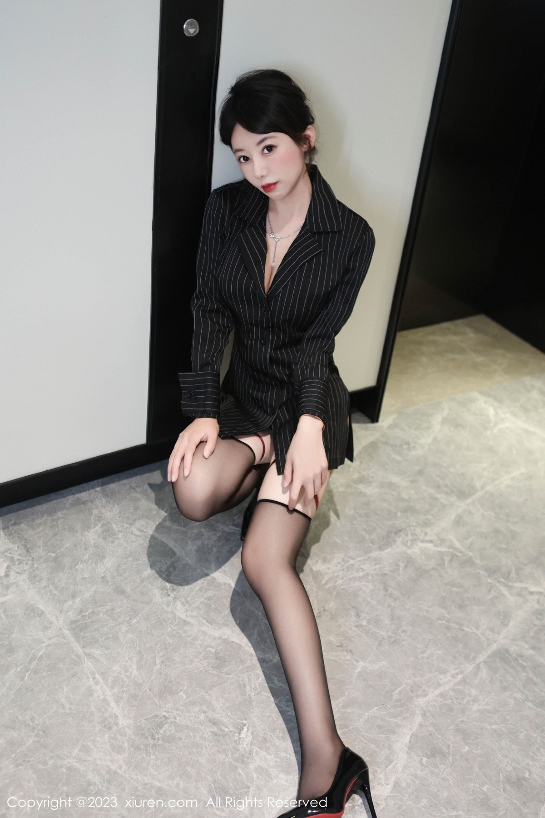 Vol. 07384 白笑笑(84P) 5/84