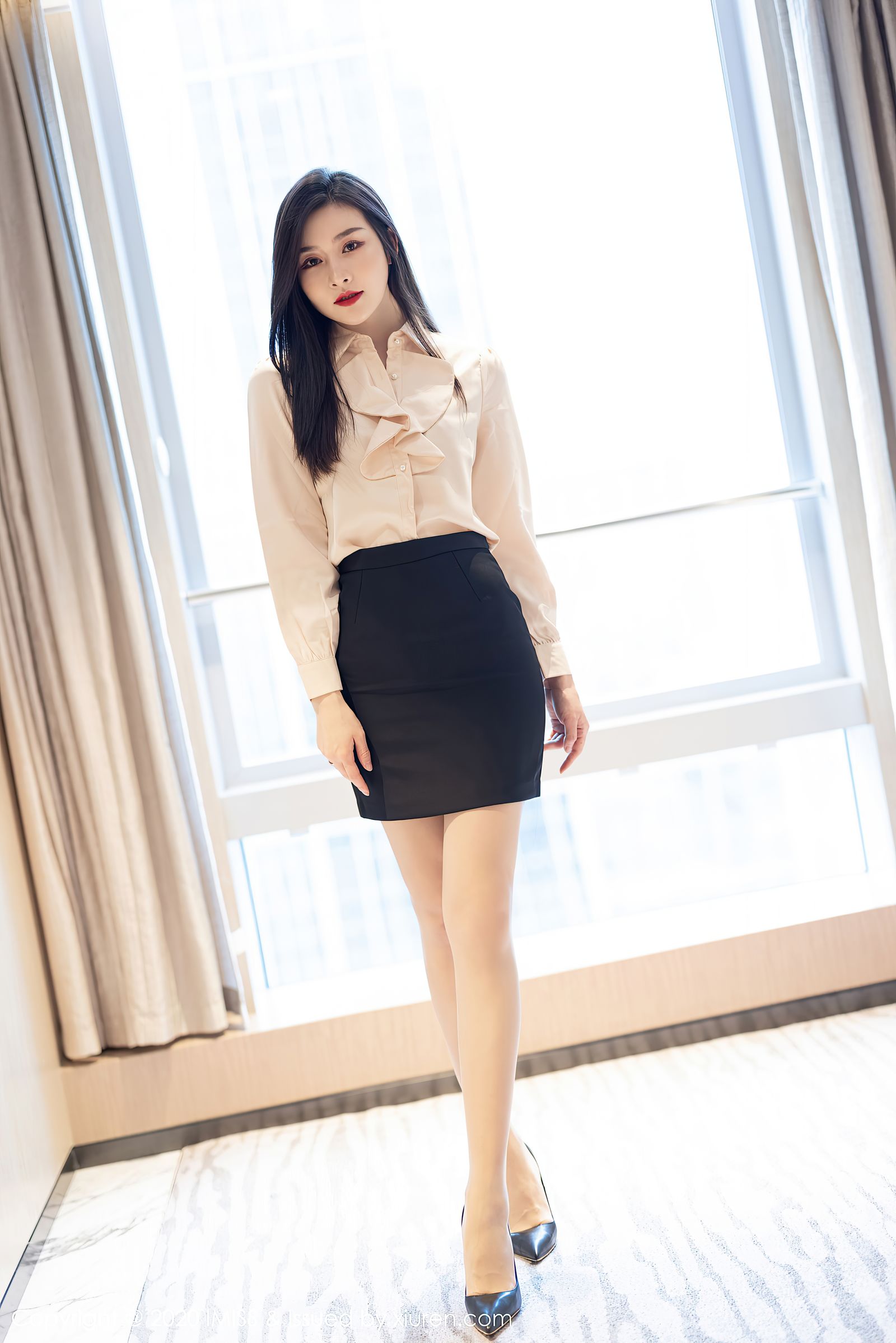 Vol. 0528 Vanessa(72P) 2/72