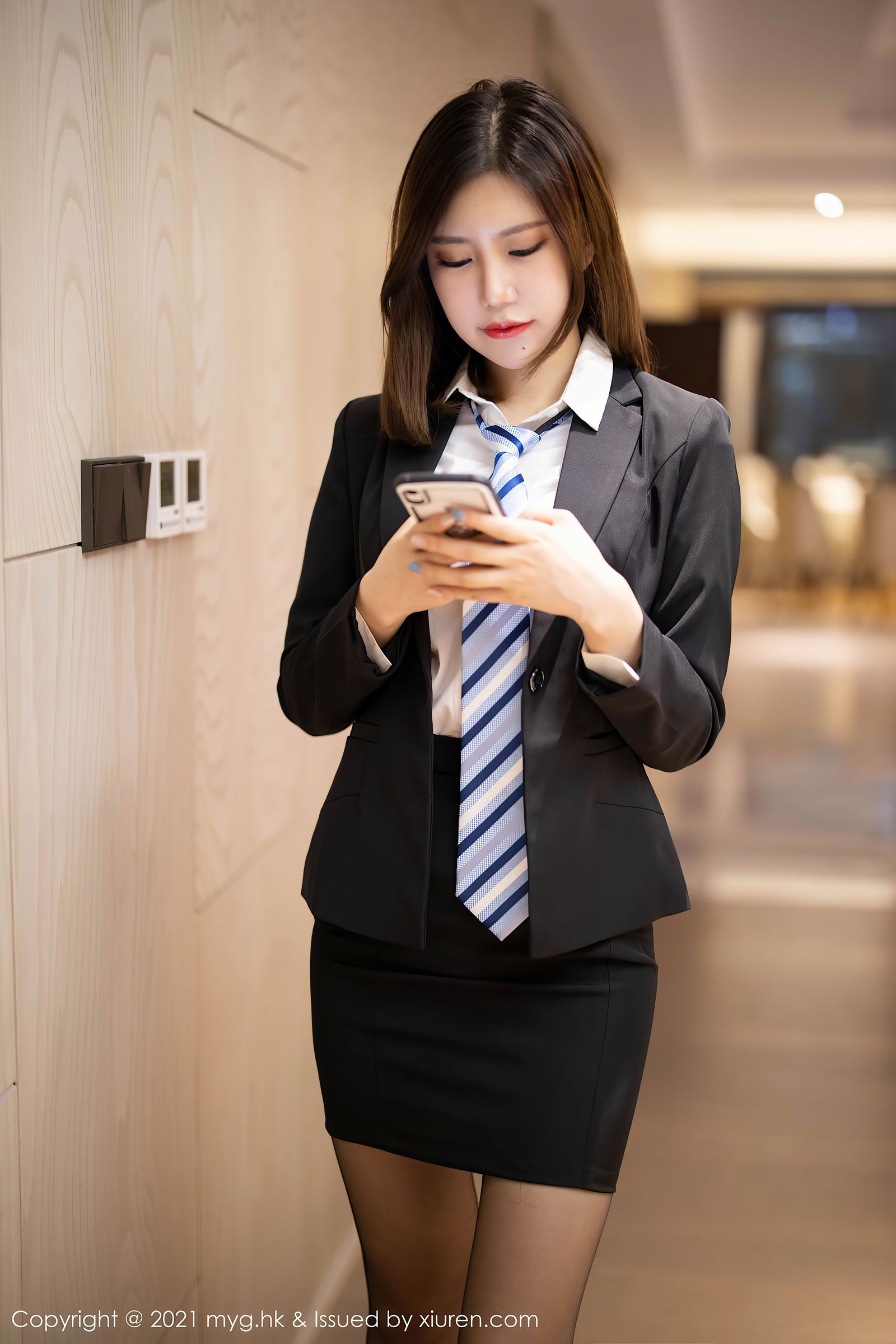 Vol. 0499 Carina绮里嘉(81P) 4/81