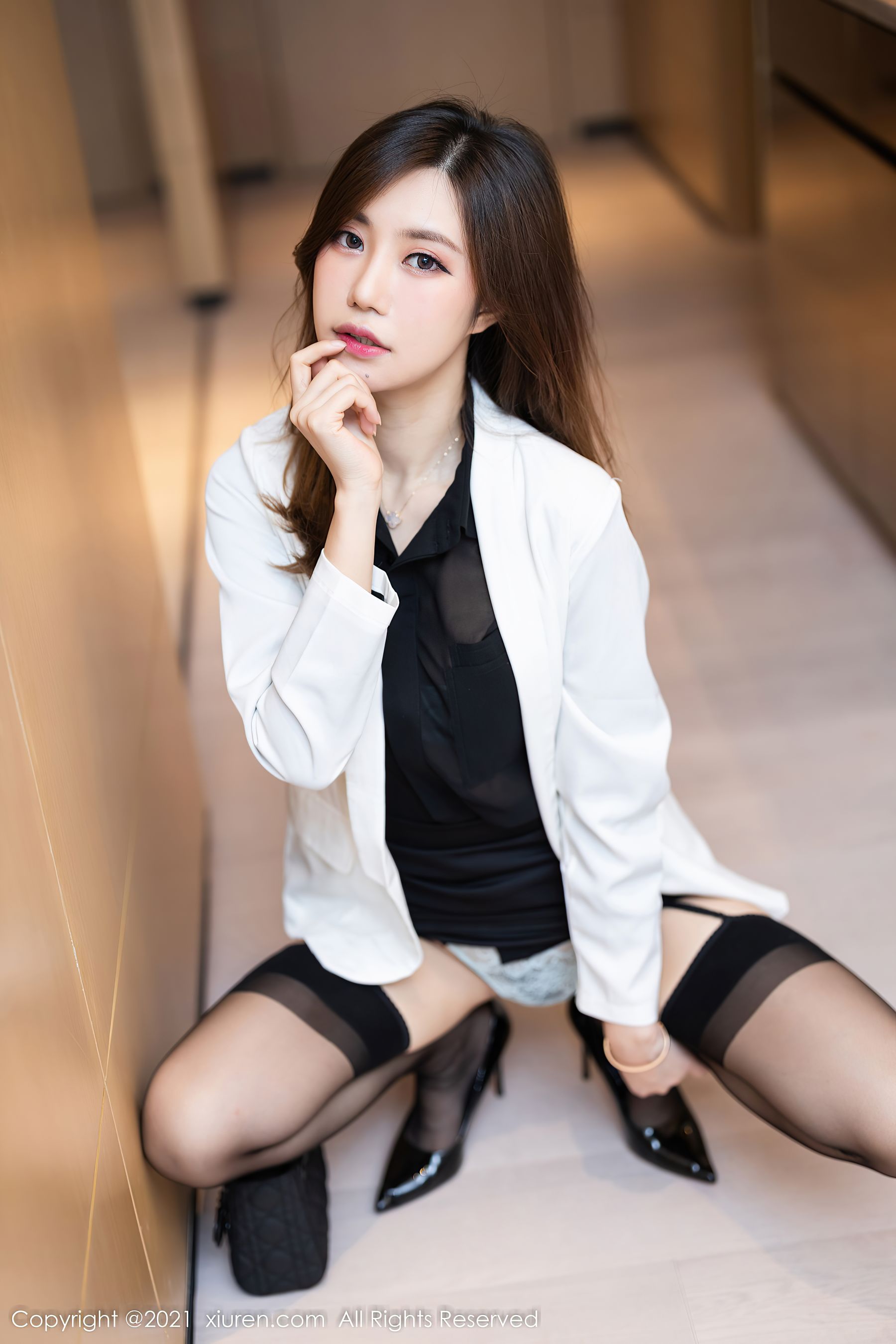 Vol. 04285 绮里嘉ula(69P) 6/69