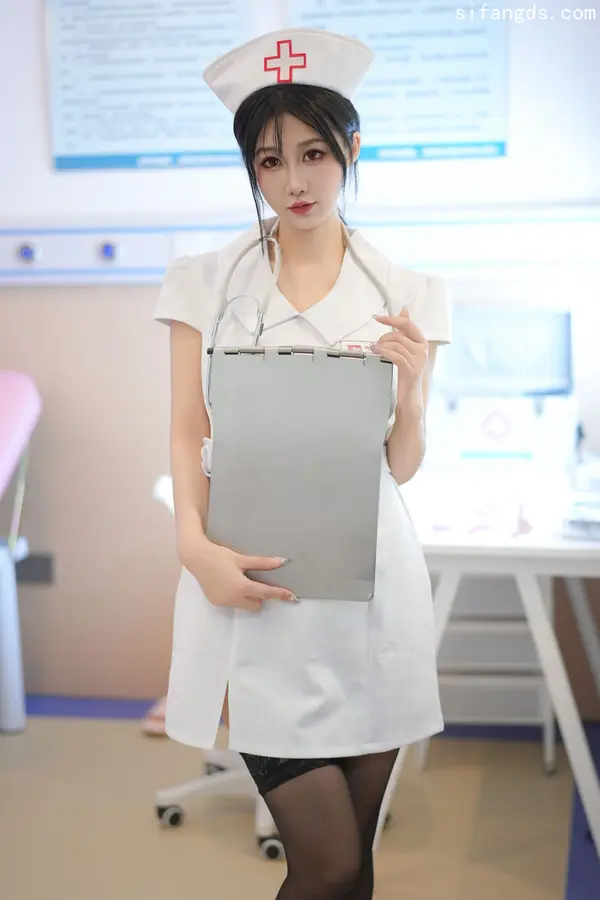 Vol. 8512 laura阿姣《私购流出》(92P)