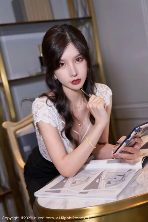 Vol. 03992 周于希Sandy(81P)