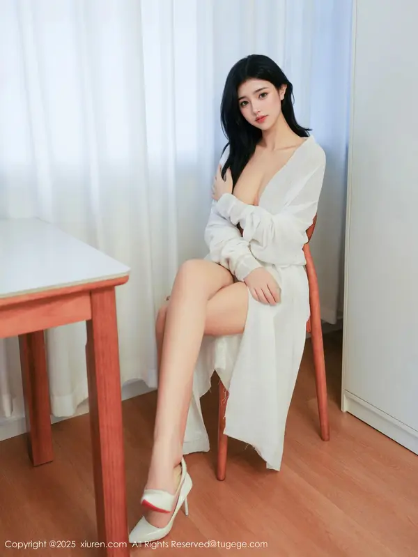 Vol. 10920 林悦溪儿(54P)