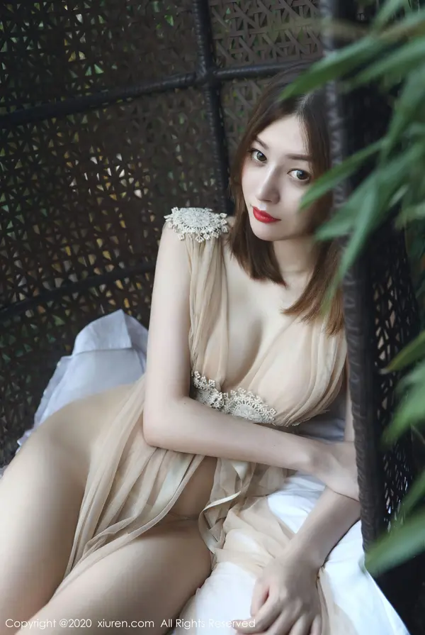 Vol. 02623 樱花Elsa(49P)