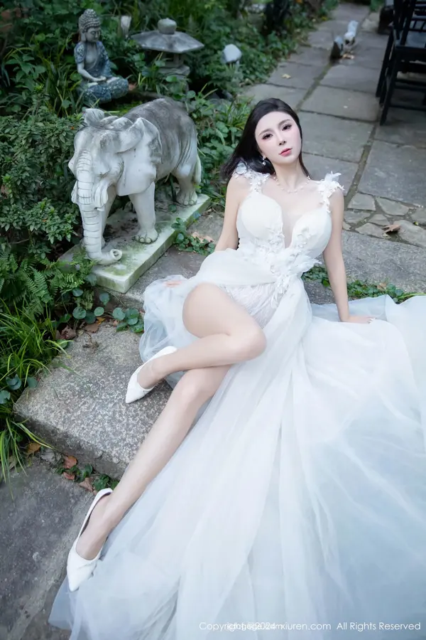 Vol. 09552 小蛮妖Yummy(76P)