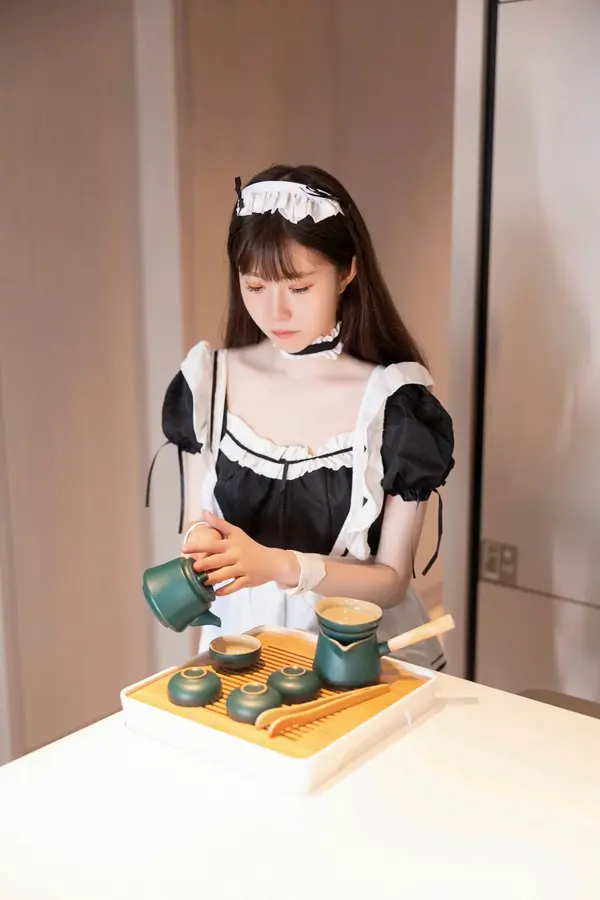 Vol. 07034 林悠悠(85P)
