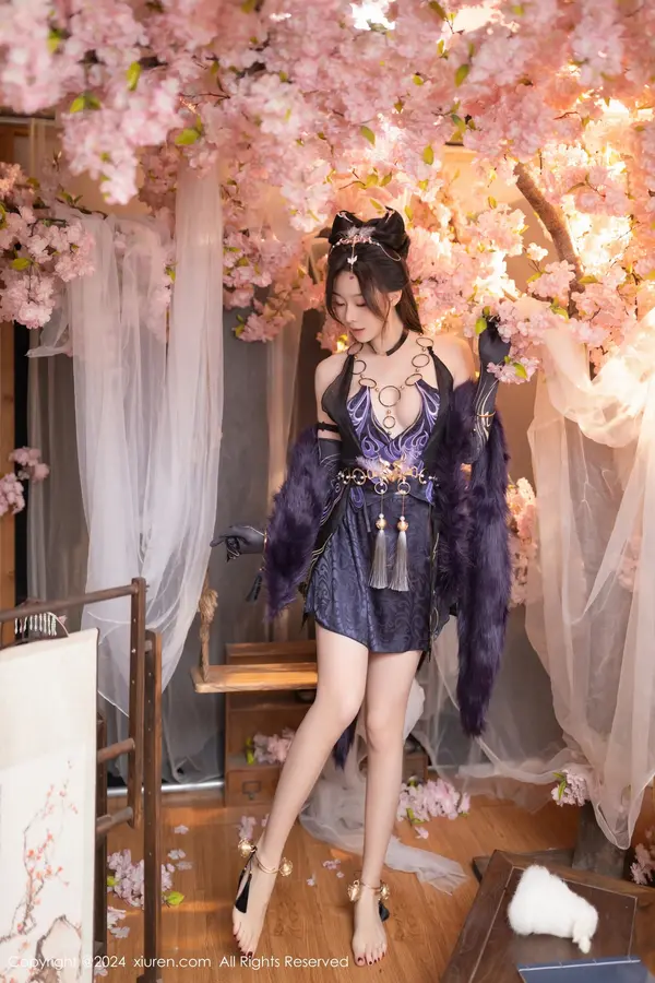 Vol. 08232 小逗逗(81P)