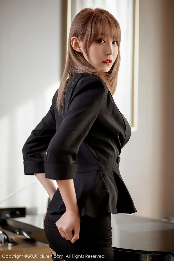 Vol. 02414 周慕汐fairy(49P)