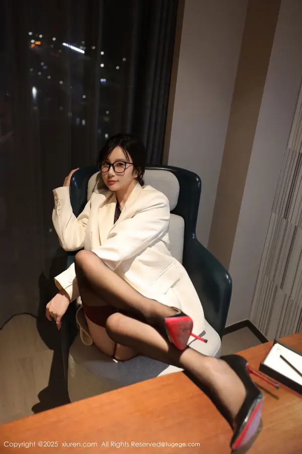 Vol. 10805 小肉肉咪(73P)