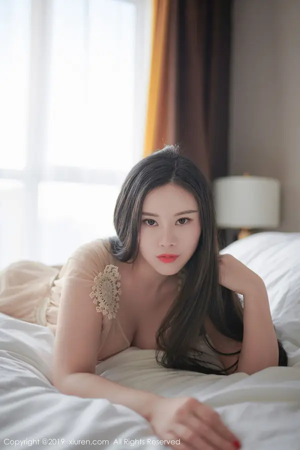 Vol. 01366 戴渃欣(46P)