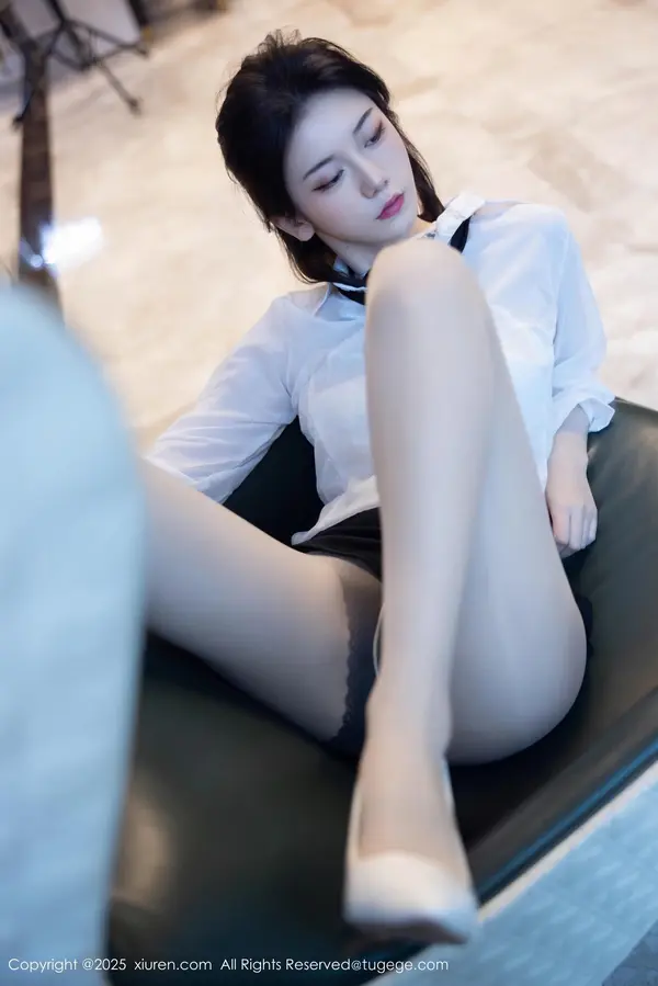 Vol. 11077 凌七七(80P)