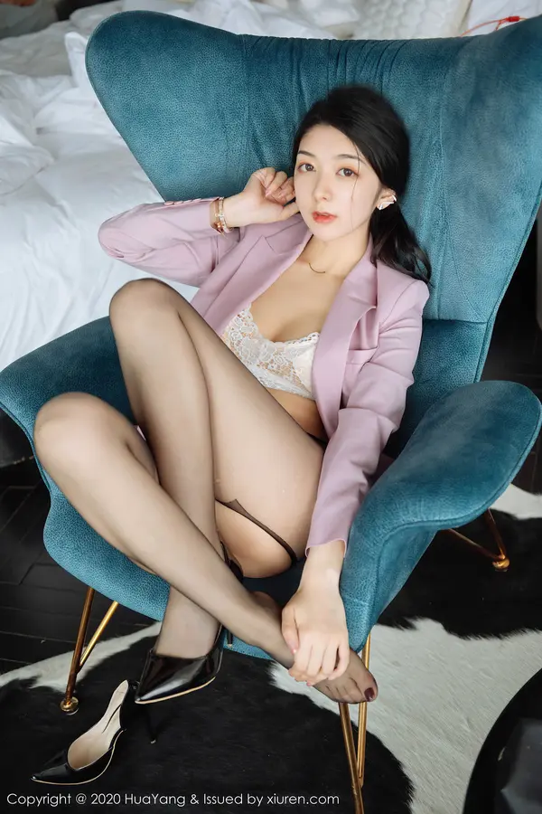 Vol. 0255 Angela小热巴(61P)