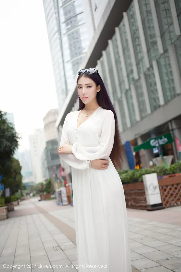 Vol. 00131 梦娜Vanessa(59P)