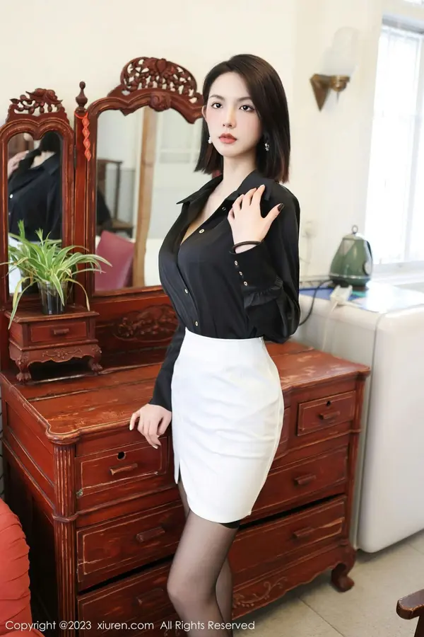 Vol. 06356 乔一一(90P)