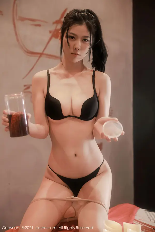 Vol. 04266 李雅柔182CM(55P)