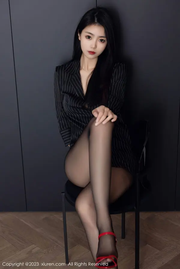 Vol. 06677 可乐Vicky(78P)